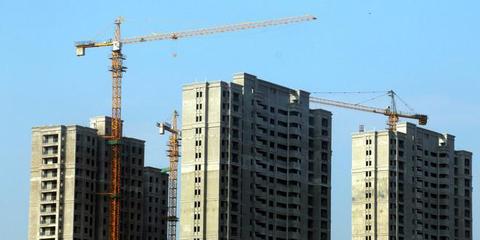 全国房地产开发投资1-10月同比下降10.3%，市场面临持续调整